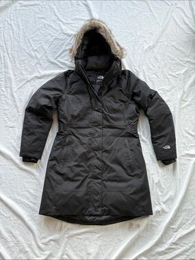 North Face Women's Arctic II Down Waterproof Parka Faux Fur Hood Womens Large